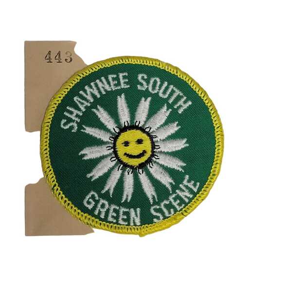Vintage Girl Scout Daisy Patch - Picture 5 of 5